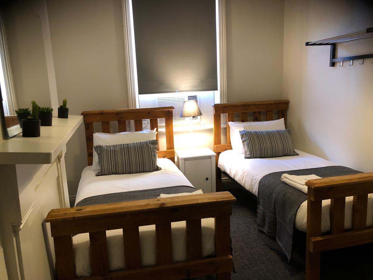 Cornwall Hotel Мунта Екстер'єр фото